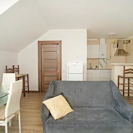 Apartment Castle - 2 Bedroom Flat *