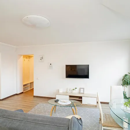 Castle - 2 Bedroom Flat * Kaunas