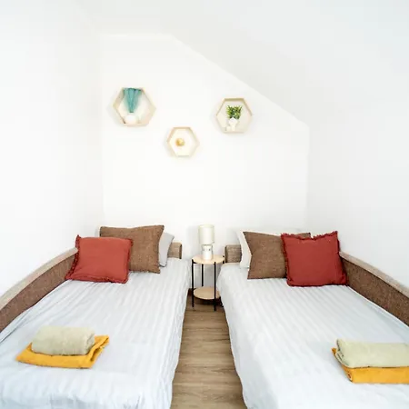 Castle - 2 Bedroom Flat * Kaunas