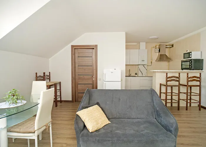 Lejlighed Castle - 2 Bedroom Flat *